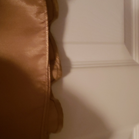 Skirt - Picture 2 of 4